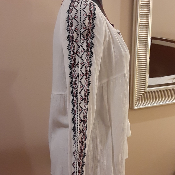 Old Navy embroidered tassel tunic shirt blouse XS - Picture 3 of 5